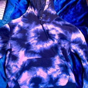 kids large champion hoodie